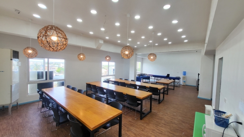 フィリピン留学 Cebu21 - CELLA Premium Campus-Dining Room-10